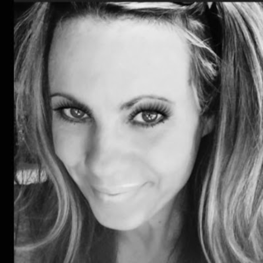Meet your Posher, Dana